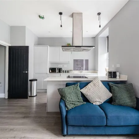 Bright And Cosy 2-Br House With Captivating Cathedral Views Norwich Exterior photo